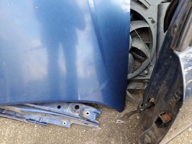 bontott OPEL ZAFIRA A Motorháztető