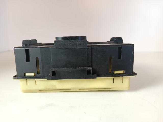 bontott OPEL ZAFIRA A Multifunkciós Kijelző