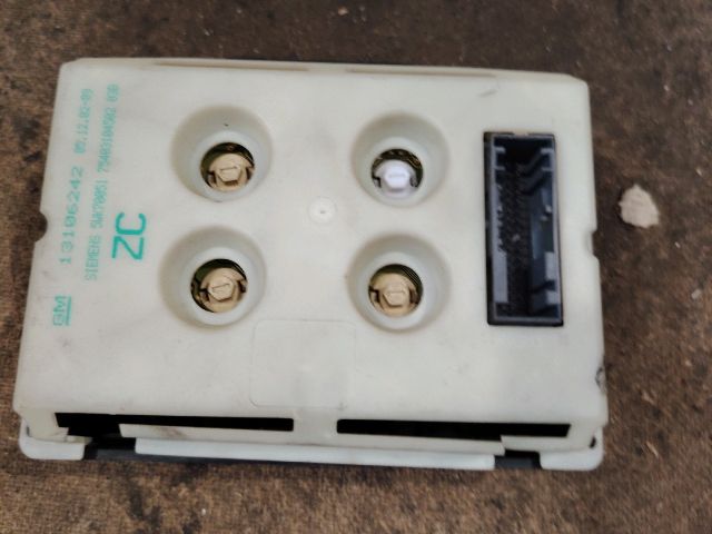 bontott OPEL ZAFIRA A Óra (Időmérő)