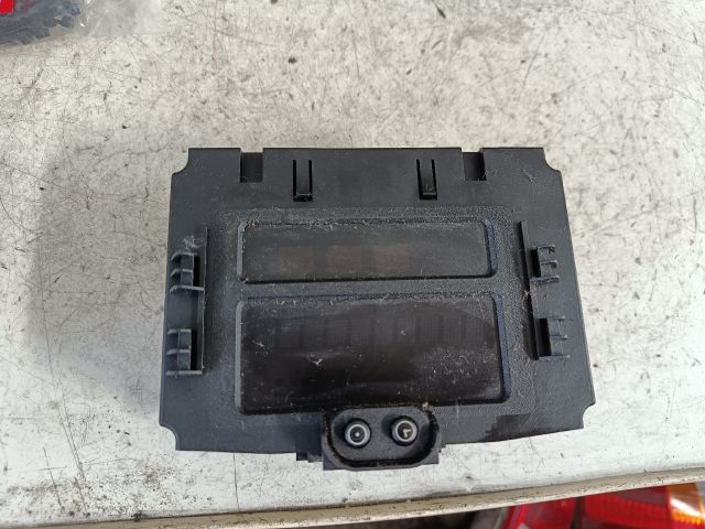 bontott OPEL ZAFIRA A Óra (Időmérő)