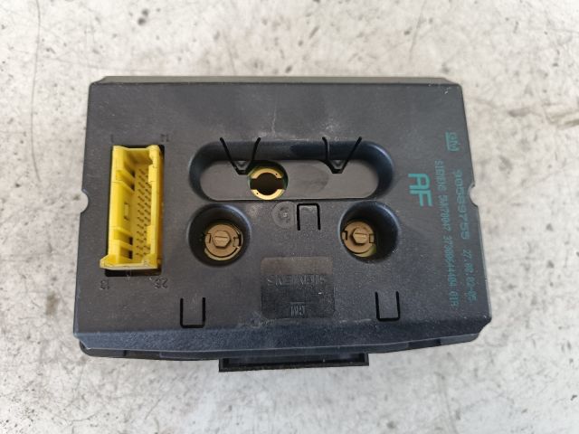 bontott OPEL ZAFIRA A Óra (Időmérő)