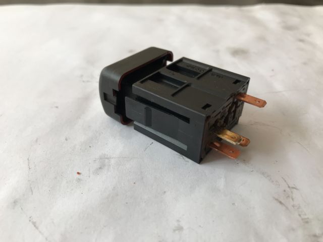 bontott OPEL ZAFIRA A Vészvillogó Kapcsoló