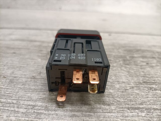 bontott OPEL ZAFIRA A Vészvillogó Kapcsoló