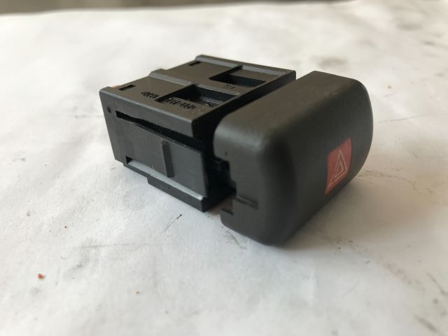 bontott OPEL ZAFIRA A Vészvillogó Kapcsoló