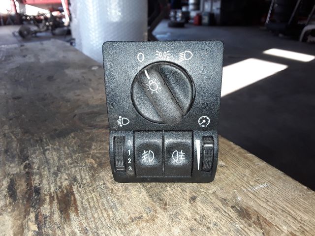 bontott OPEL ZAFIRA A Világítás Kapcsoló