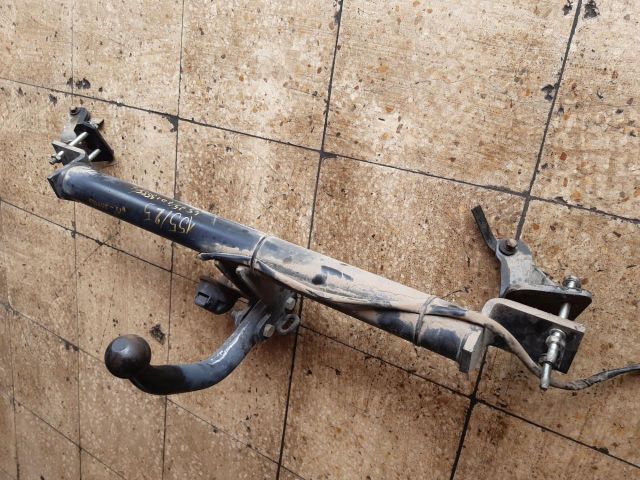 bontott OPEL ZAFIRA A Vonóhorog