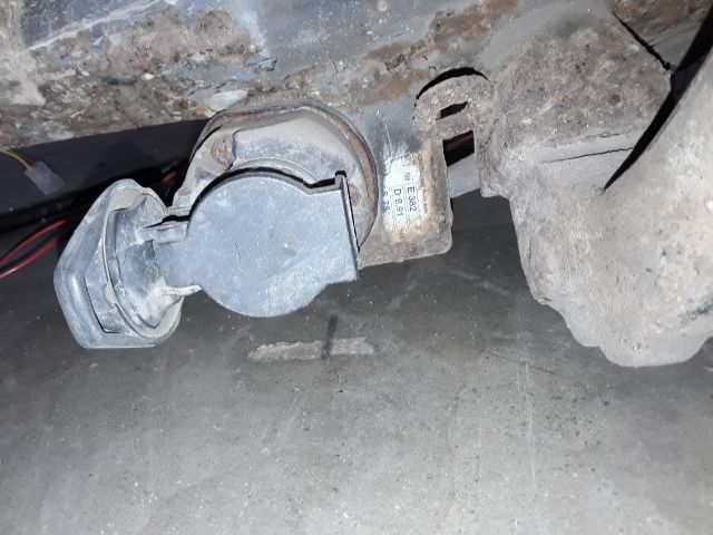 bontott OPEL ZAFIRA A Vonóhorog