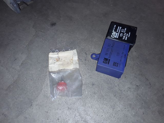 bontott OPEL ZAFIRA A Vonóhorog