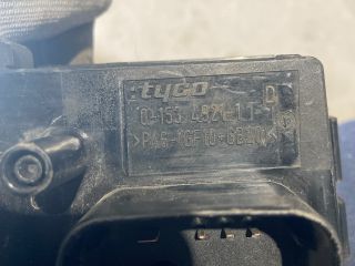 bontott OPEL ZAFIRA B Biztosítéktábla Motortér