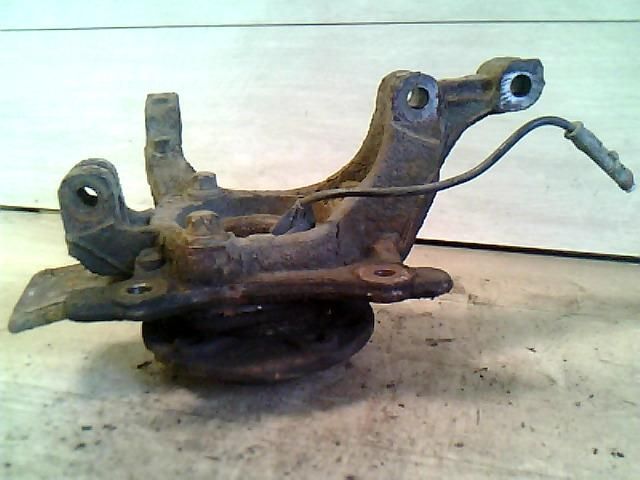 bontott OPEL ZAFIRA B Bal első Csonkállvány Kerékaggyal