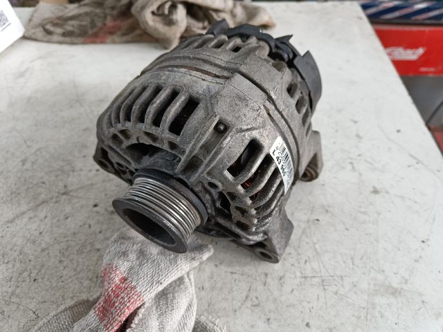 bontott OPEL ZAFIRA B Generátor