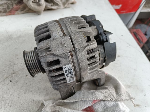 bontott OPEL ZAFIRA B Generátor