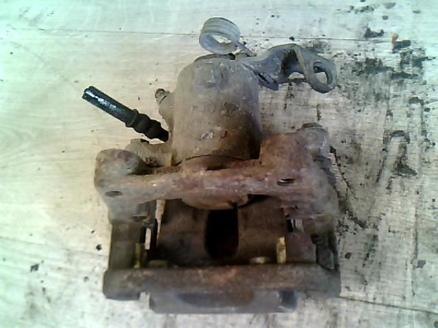 bontott OPEL ZAFIRA B Jobb hátsó Féknyereg Munkahengerrel