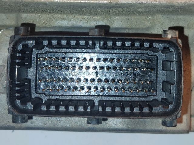 bontott OPEL ZAFIRA B Motorvezérlő