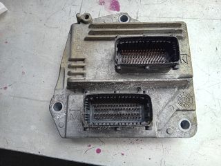 bontott OPEL ZAFIRA B Motorvezérlő