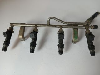 bontott OPEL ZAFIRA B Porlasztó Sor / Híd