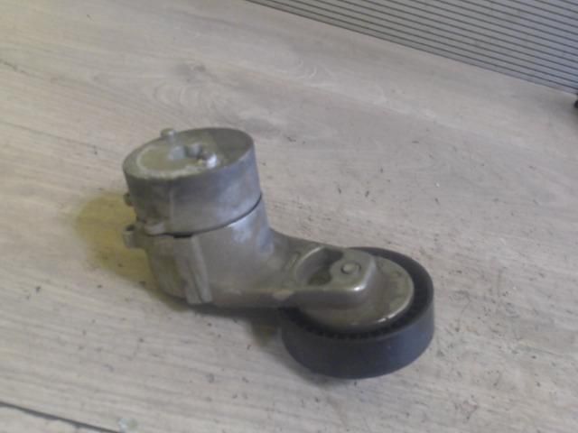 bontott OPEL ZAFIRA B Szíjfeszítő Görgő