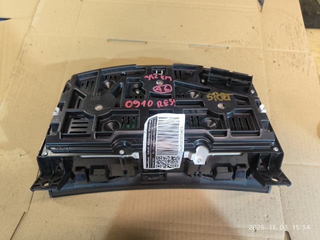 bontott OPEL ZAFIRA B Kilométeróra