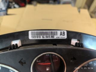 bontott OPEL ZAFIRA B Kilométeróra