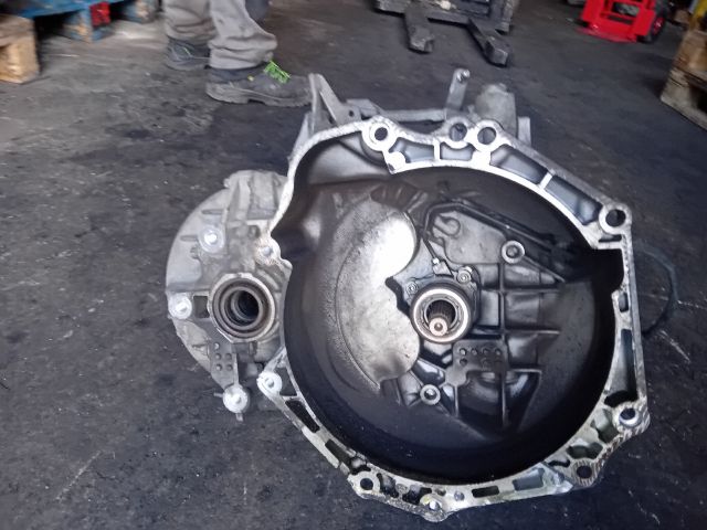 bontott OPEL ZAFIRA B Váltó (Mechanikus)