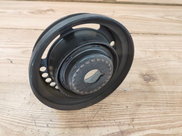 bontott OPEL ZAFIRA B Főtengely Szíjtárcsa