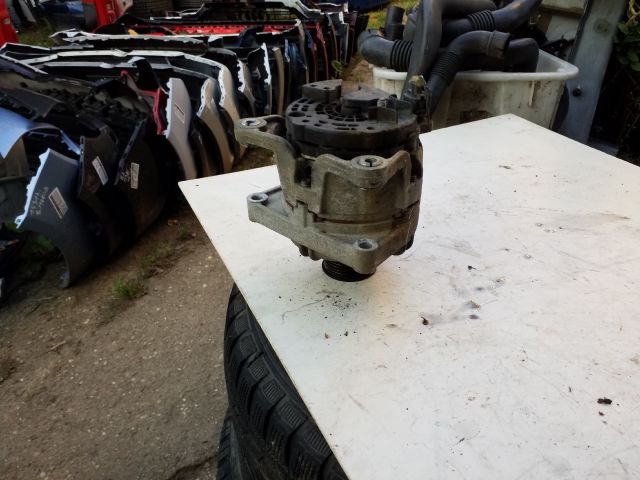 bontott OPEL ZAFIRA B Generátor