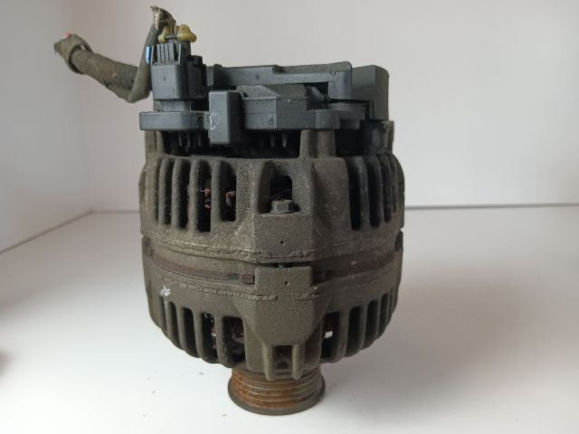 bontott OPEL ZAFIRA B Generátor