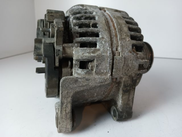 bontott OPEL ZAFIRA B Generátor