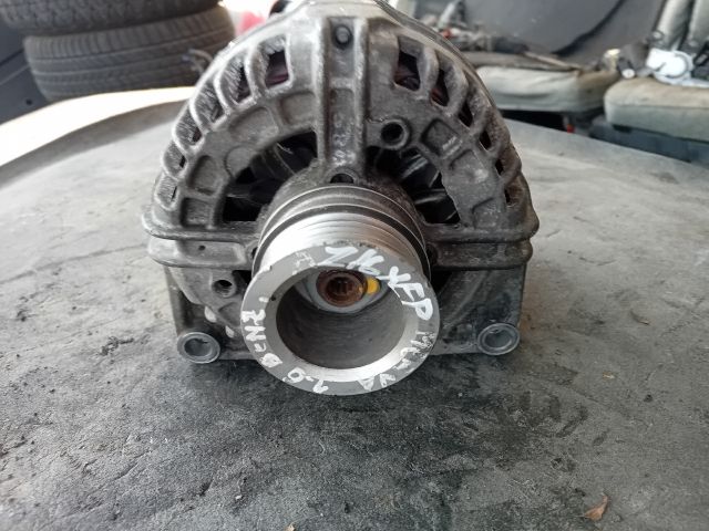 bontott OPEL ZAFIRA B Generátor