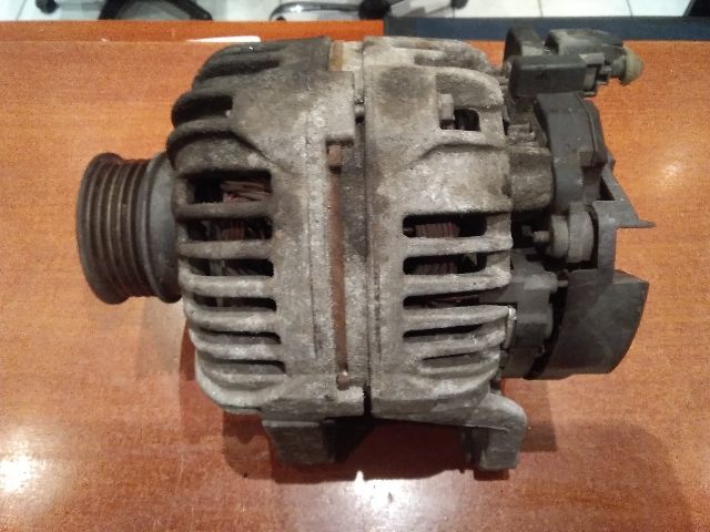 bontott OPEL ZAFIRA B Generátor