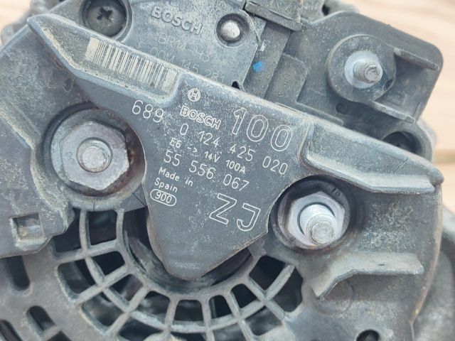 bontott OPEL ZAFIRA B Generátor