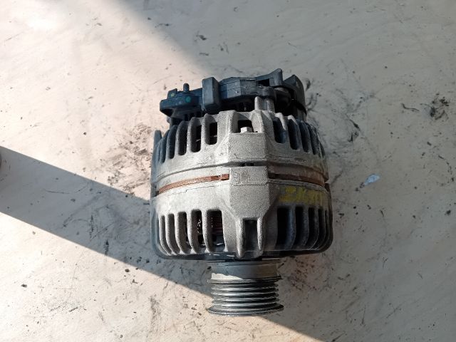 bontott OPEL ZAFIRA B Generátor