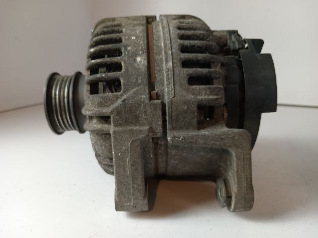 bontott OPEL ZAFIRA B Generátor