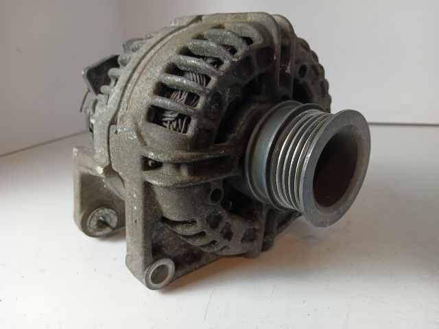 bontott OPEL ZAFIRA B Generátor