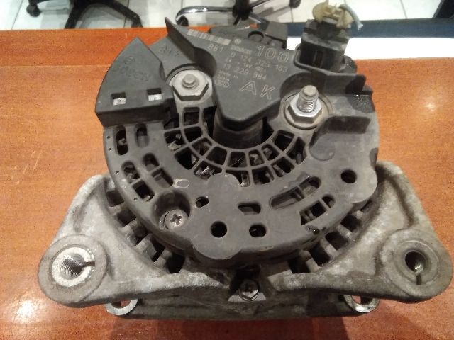 bontott OPEL ZAFIRA B Generátor