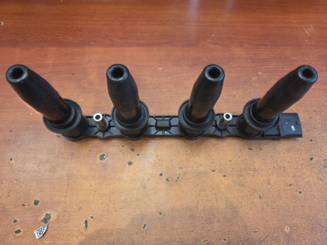 bontott OPEL ZAFIRA B Gyújtótrafó