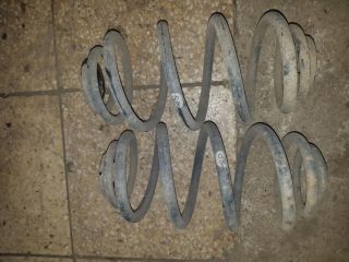 bontott OPEL ZAFIRA B Hátsó Rugó Pár