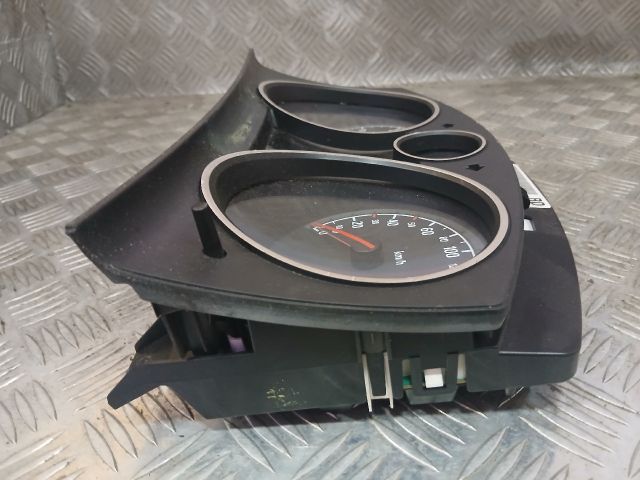 bontott OPEL ZAFIRA B Kilométeróra