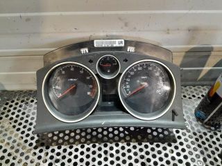 bontott OPEL ZAFIRA B Kilométeróra