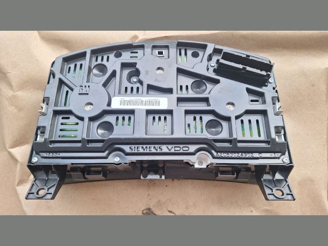 bontott OPEL ZAFIRA B Kilométeróra