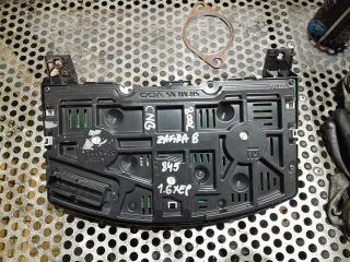 bontott OPEL ZAFIRA B Kilométeróra