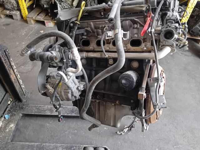 bontott OPEL ZAFIRA B Komplett Motor (Segédberendezésekkel)