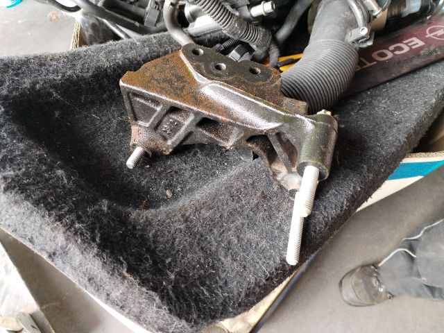 bontott OPEL ZAFIRA B Motor Tartó Bak (Fém)