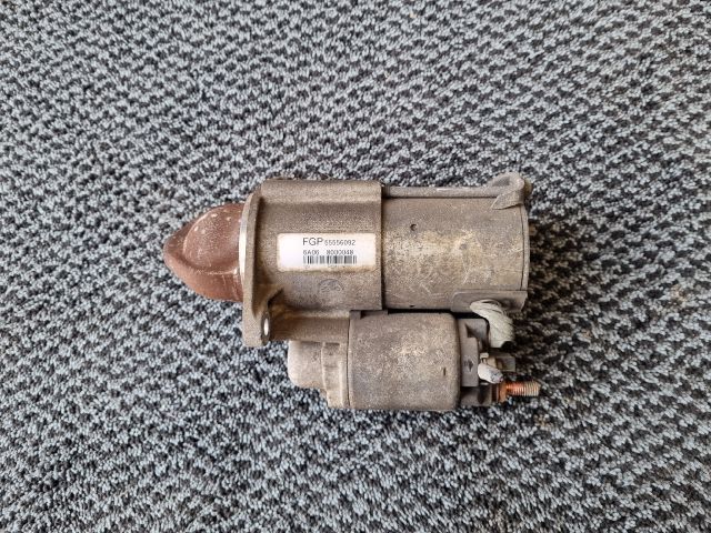 bontott OPEL ZAFIRA B Önindító