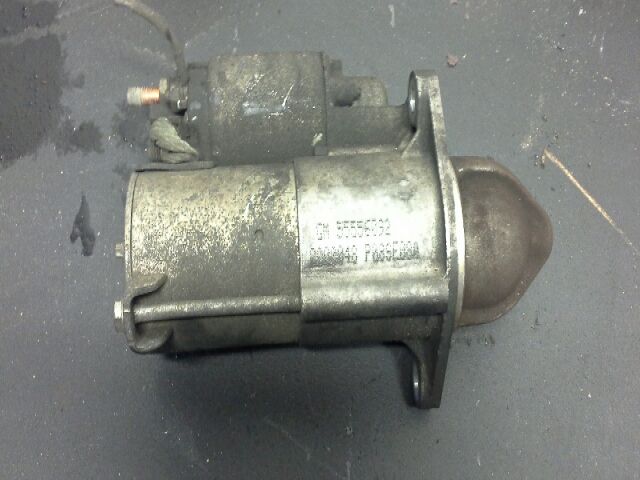 bontott OPEL ZAFIRA B Önindító