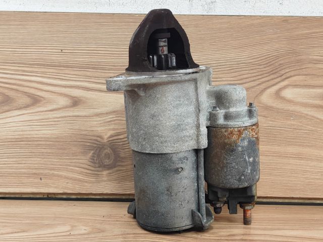 bontott OPEL ZAFIRA B Önindító