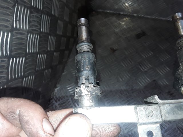 bontott OPEL ZAFIRA B Porlasztó (1 db)