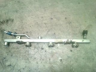 bontott OPEL ZAFIRA B Porlasztó Sor / Híd