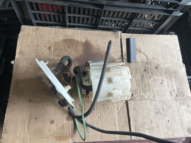 bontott OPEL ZAFIRA B Üzemanyag Szivattyú