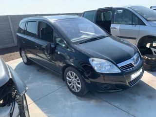 bontott OPEL ZAFIRA B Bal Féltengely